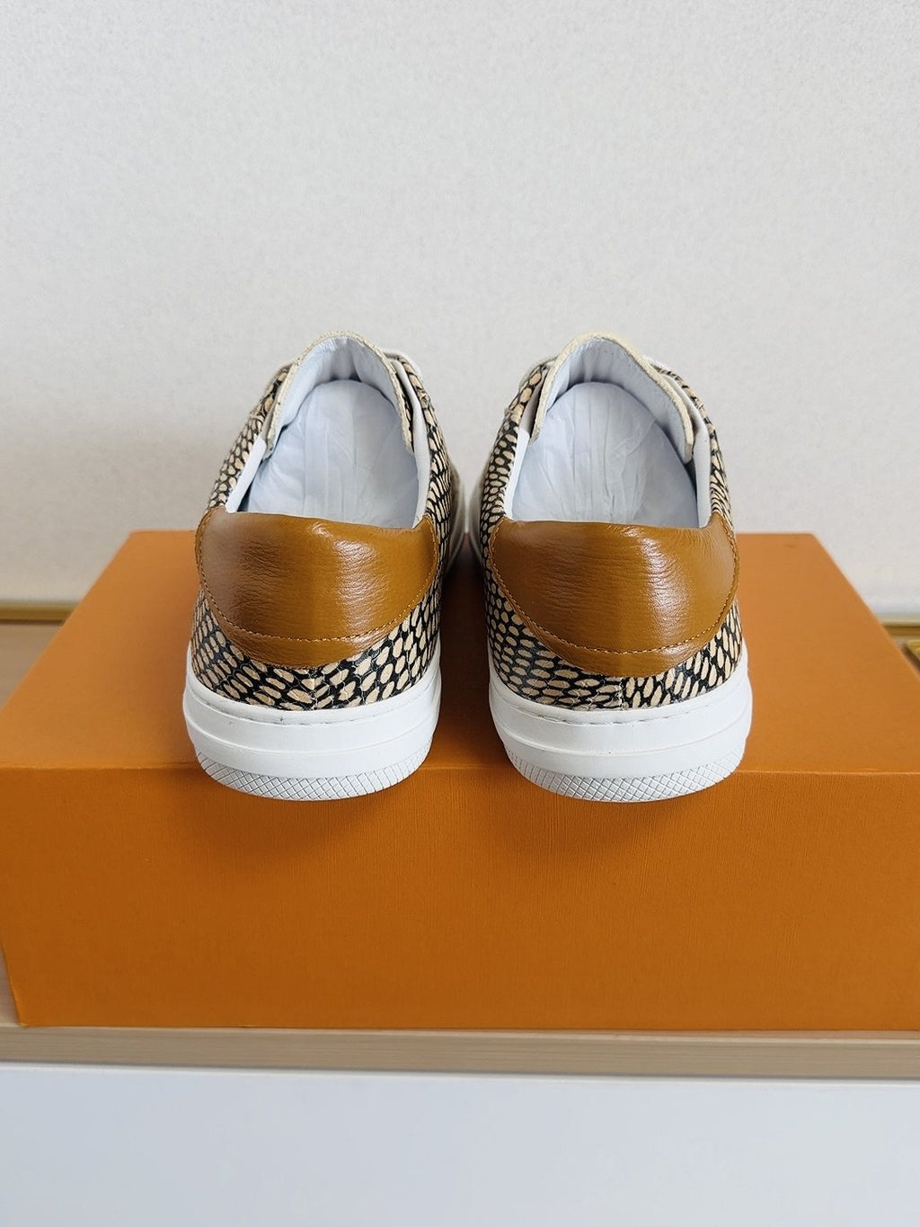 Louis Vuitton Men's Star-Panel Low-Top Sneakers